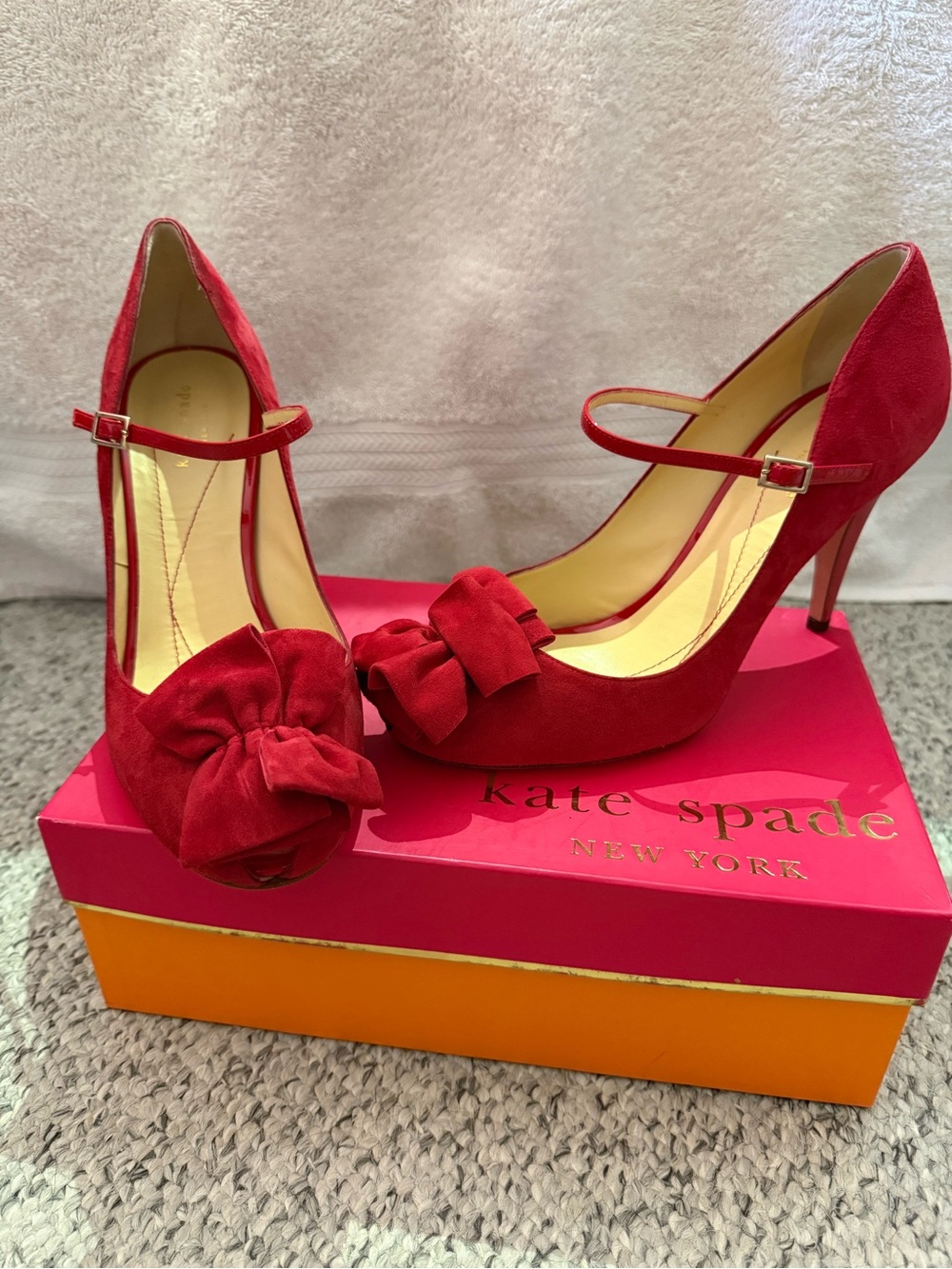 kate spade Vintage Y2K DARLA-Red Suede Mary Jane Peep Toe Heels with Bow